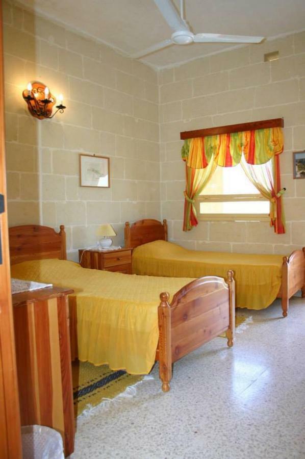 Sylvia' S Millhouse Villa Kercem Ngoại thất bức ảnh