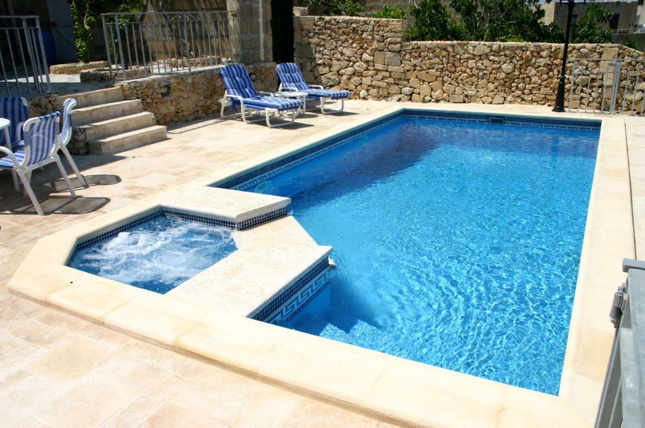 Sylvia' S Millhouse Villa Kercem Ngoại thất bức ảnh